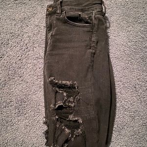 black ripped American eagle jeans